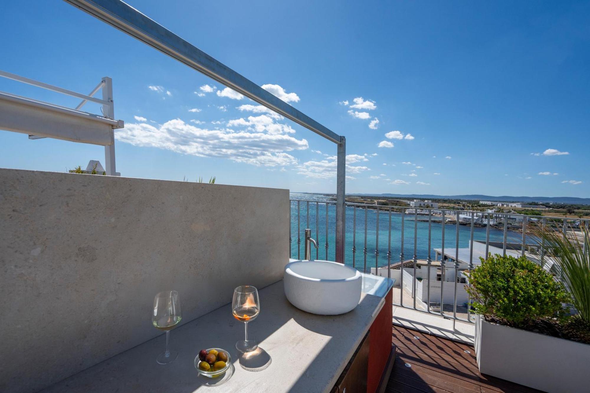 Apulia Charming Suites - Casa Rossa Suite Perla E Suite Corallo Savelletri Zewnętrze zdjęcie